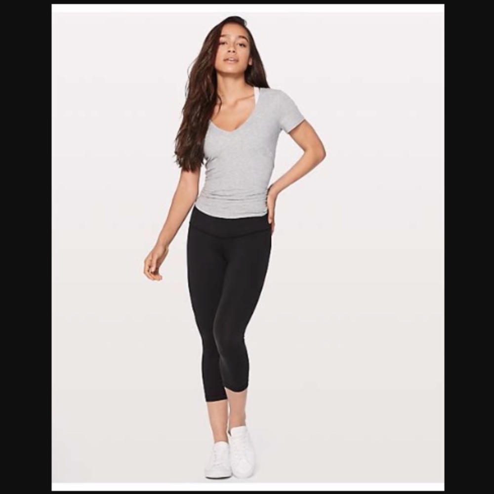 Lululemon Wunder Under III Crop. Black Size 10. Mid-rise. NWT - Picture 3 of 10